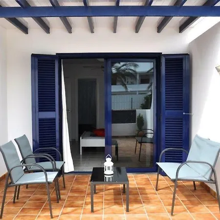 Yucas * Πλάγια Μπλάνκα