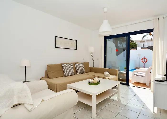 Yucas فيلة بلايا بلانكا